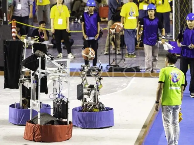 kontes-robot-abu-indonesia-2025-1j2pt-dom